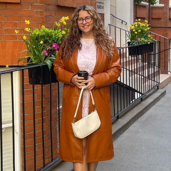 Forever 21 Jackets & Blazers - Trench coat!
